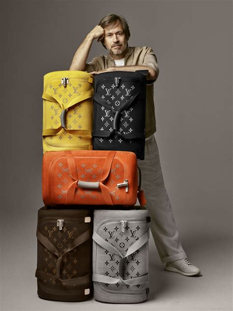 borsa louis vuitton marc newson shop on line|marc news on net worth.